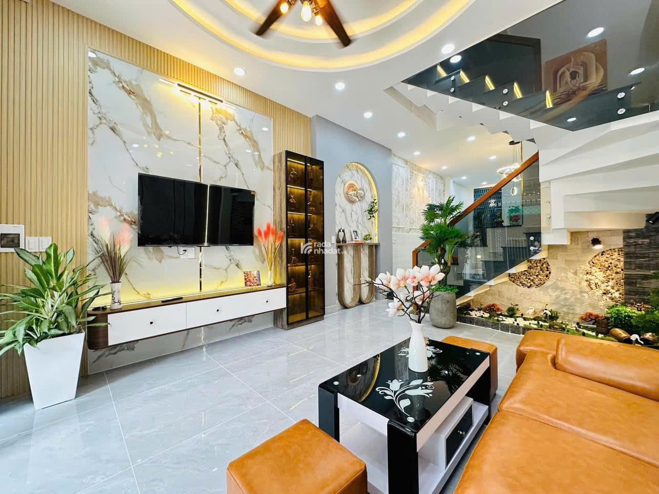 Bán gấp nhà ngộp HXH Nơ Trang Long, Bình Thạnh, 59m2 xung quanh nhiều tiện ích, SHR giá 3 TỶ 620 TL