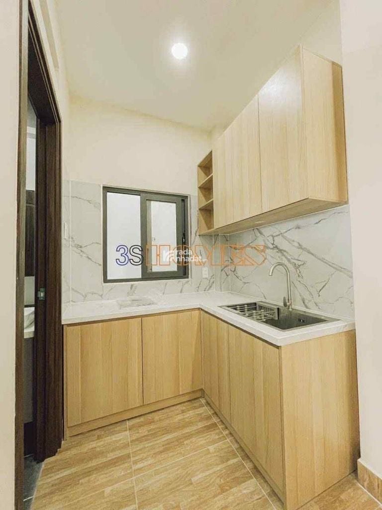 MẶT TIỀN KINH DOANH SẦM UẤT - VỊ TRÍ VÀNG - SÁT TRƯỜNG CHINH - 120M2 - 6 TẦNG - CHDV 14 PHÒNG FULL 