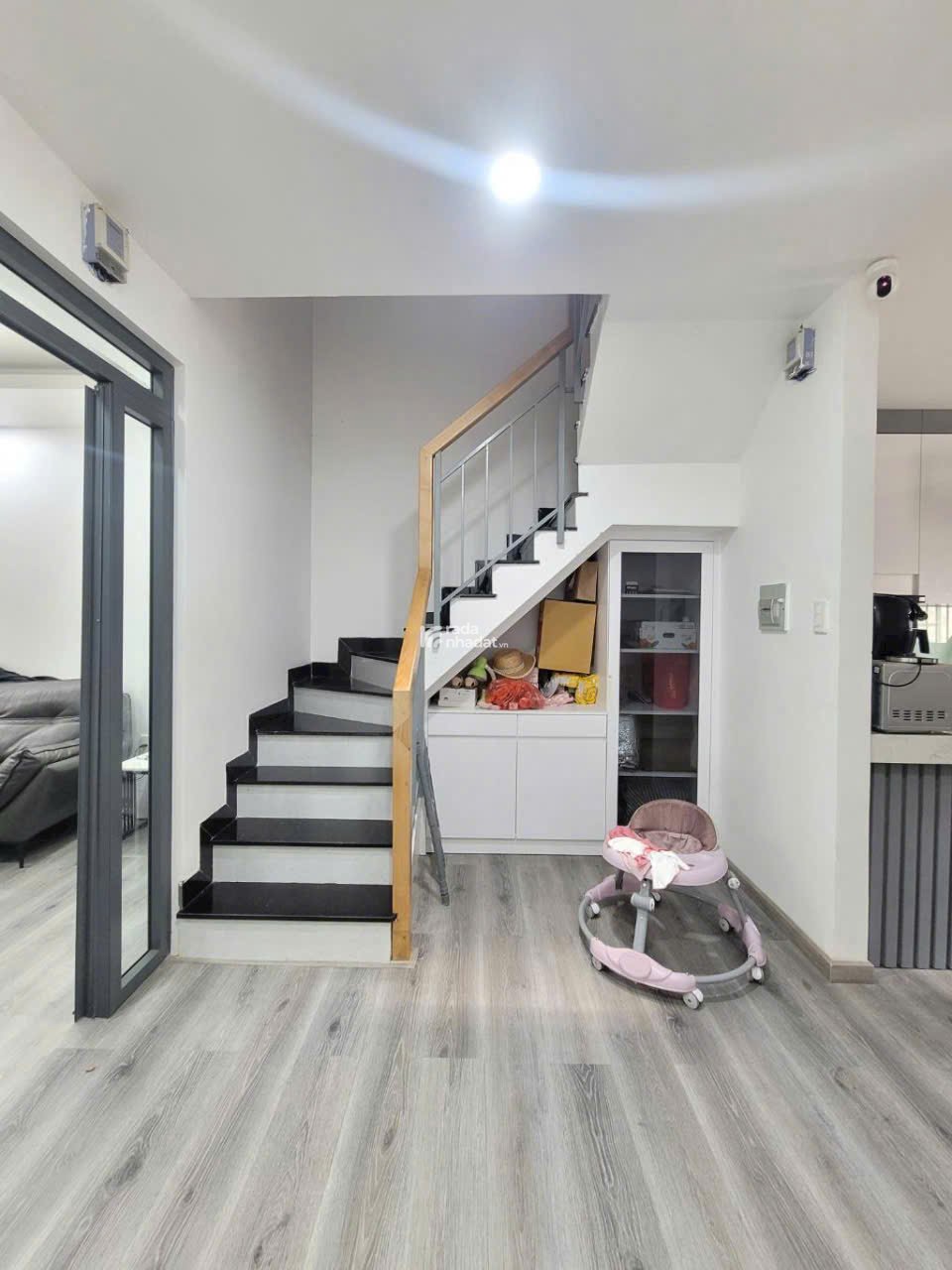 [Bình Thạnh] NGUYỄN XÍ HẺM Ô TÔ TRÁNH, NHÀ 5 TẦNG MỚI ĐẸP, KHU PHÂN LÔ, GIÁ 8.9 TỶ