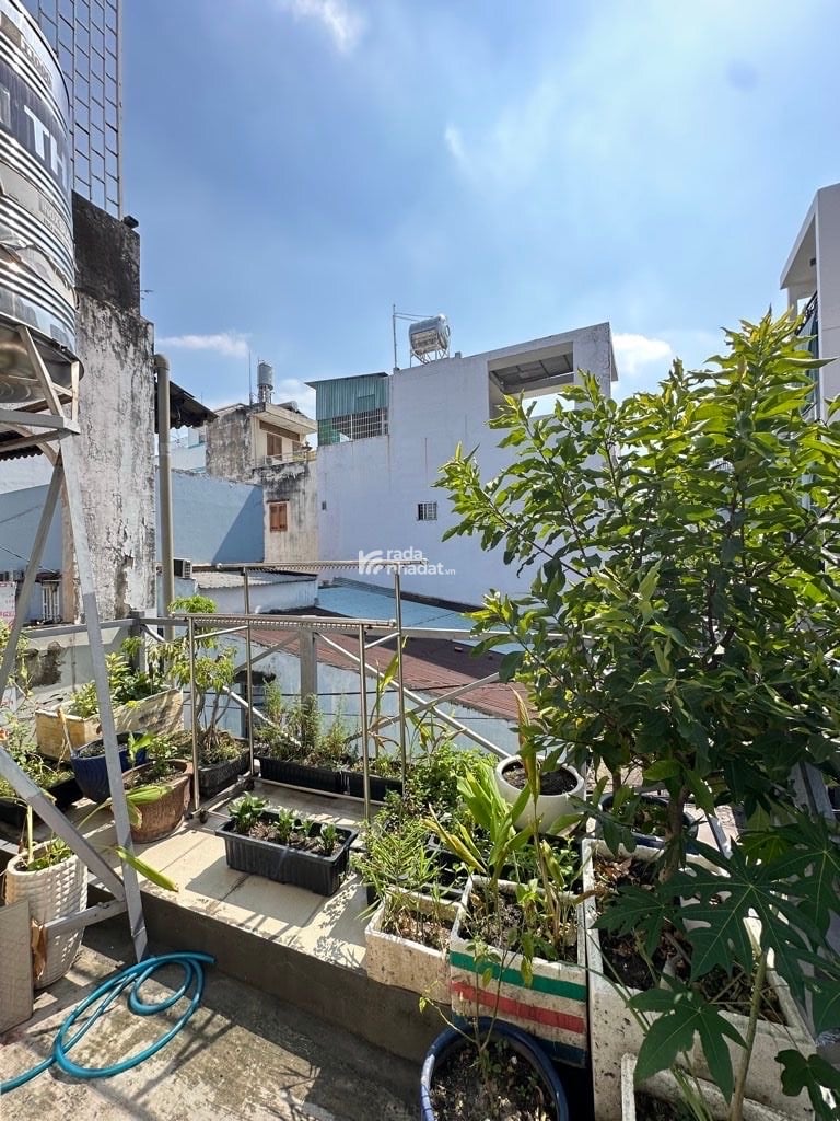 Trung tâm Tân Phú 63M26.3 tỷ thương lượngnhà 3 tầng - đường rộng 6m thôngđầu tư, làm vp