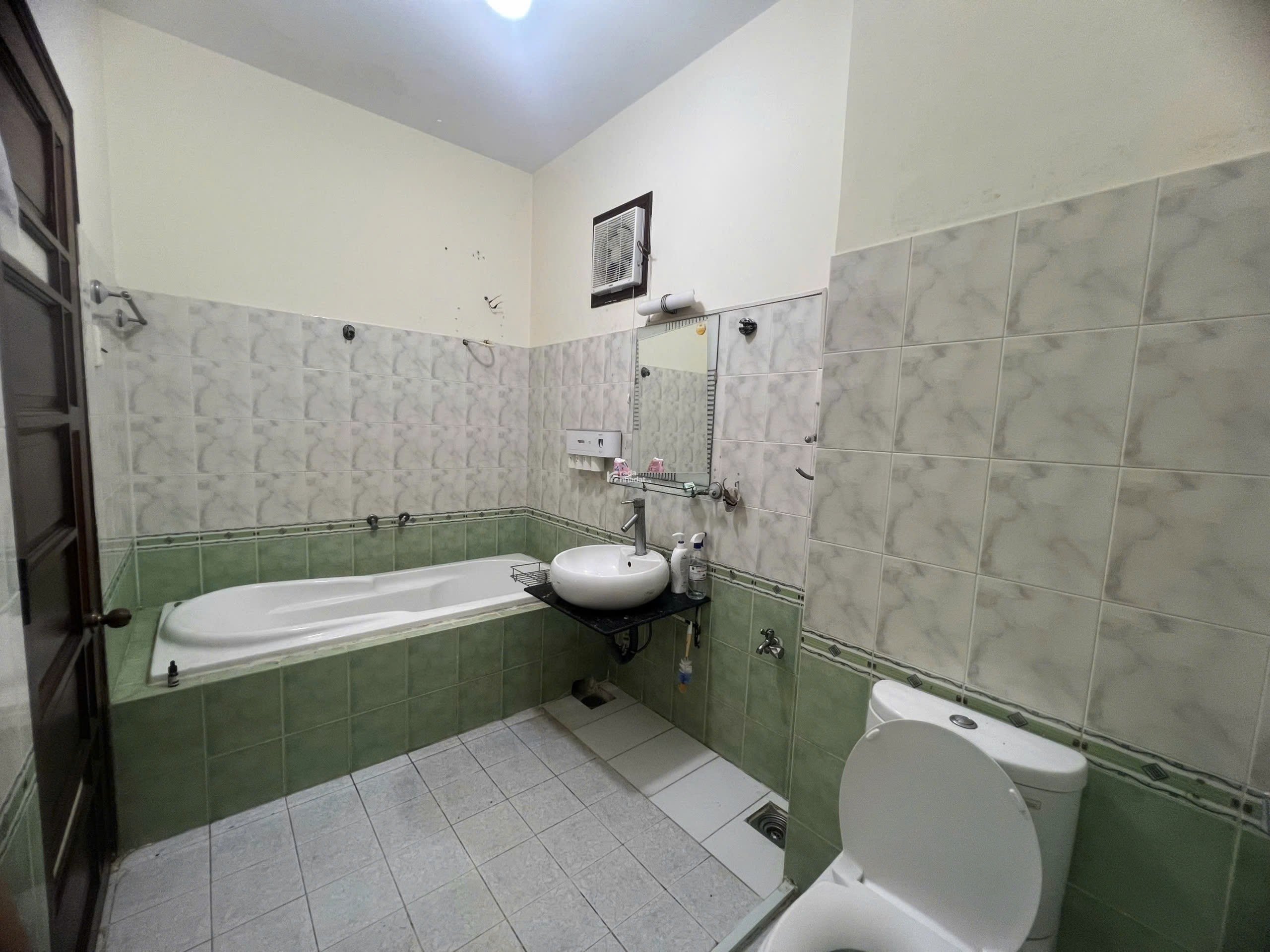 Bán Nhà KDC Nam Long mặt tiền 8m