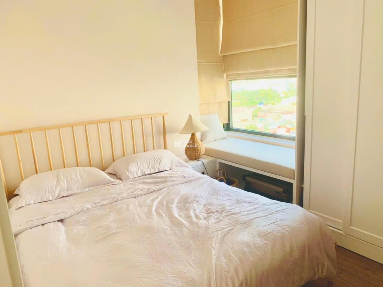 Bán căn hộ D'lusso Q2, 2PN, ban coongj rộng, view thoáng mát, sổ hồng giá rẻ nhất 5,5 tỷ