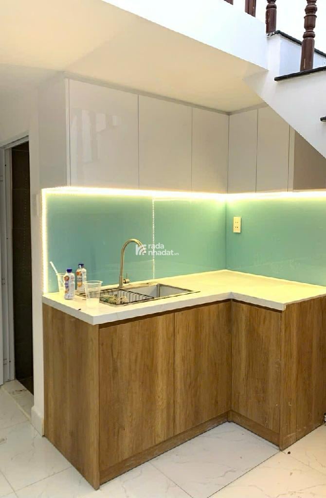 HẺM XE HƠI SÁT NHÀ, NI SƯ HUỲNH LIÊN, TÂN BÌNH, 2 TẦNG CÓ KC Ở NGAY. GIẢM 350TR CHỈ 2.79T TL