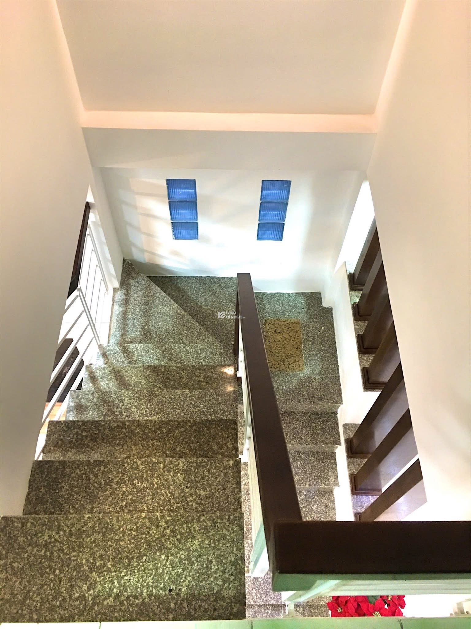 KẸT TIỀN BÁN GẤP!! NHÀ Nguyễn Quý Anh- phường Tân Sơn Nhì, Tân Phú, nhiều tiện ích-Chỉ 3Tỷ6 HXH