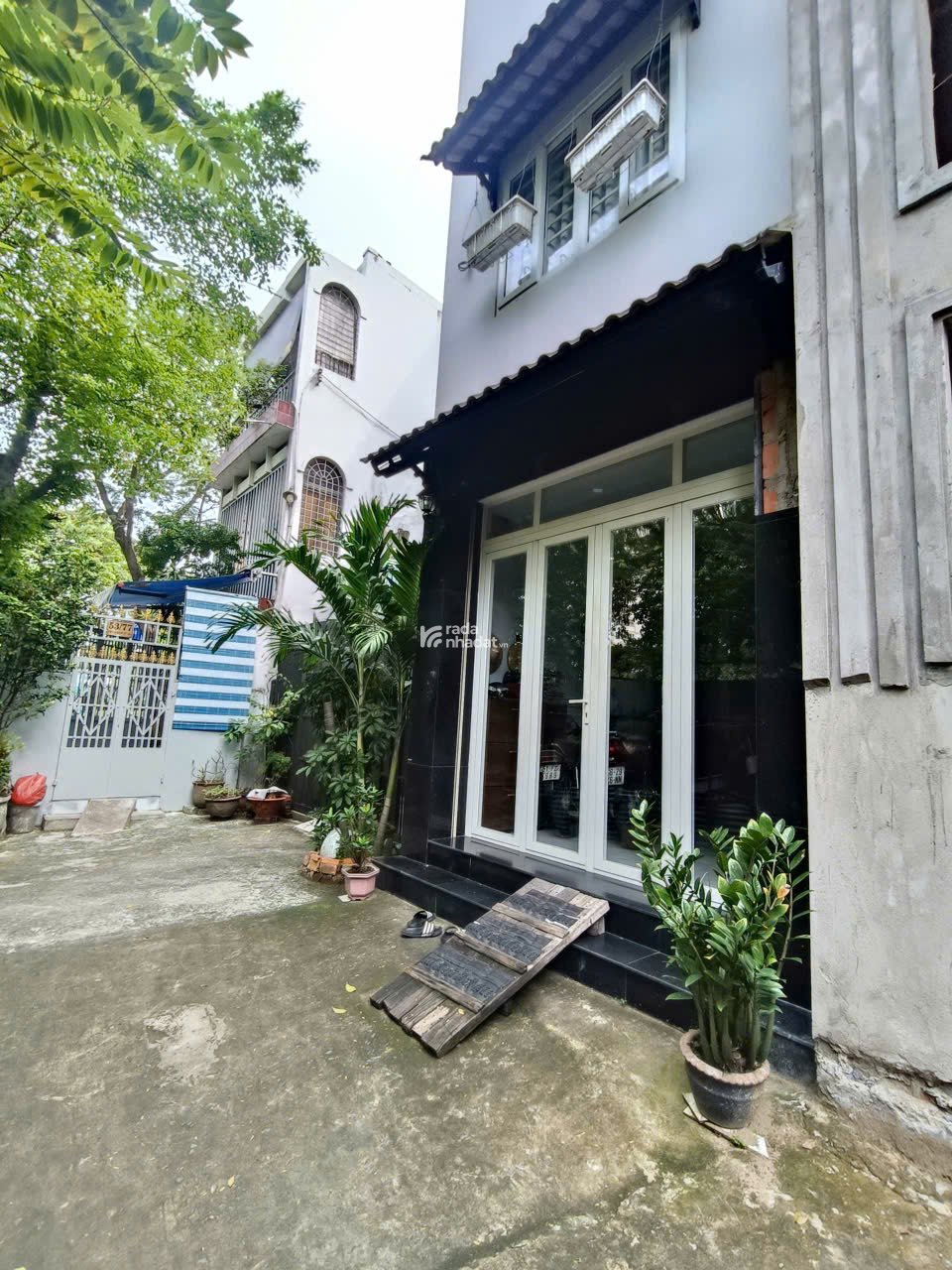 Trần Khánh Dư, Hẻm Ô Tô - 3 Tầng 4PN, DT 36.8m2, Sống Ngay Q1