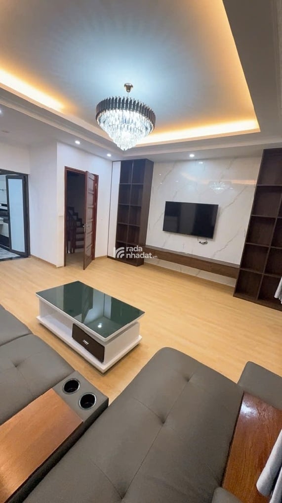 CẦU GIẤY - NHÀ ĐẸP - SỔ VUÔNG - TẶNG FULL NỘI THẤT - NGÕ THOÁNG - Ở SƯỚNG