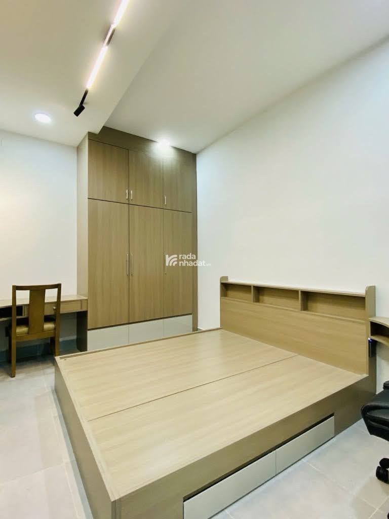 Bán nhà Nguyễn Văn Nghi gần chợ Gò Vấp, ngang 5.5m nở hậu, 3PN, nhà mới ở ngay, 6.4 tỷ tL