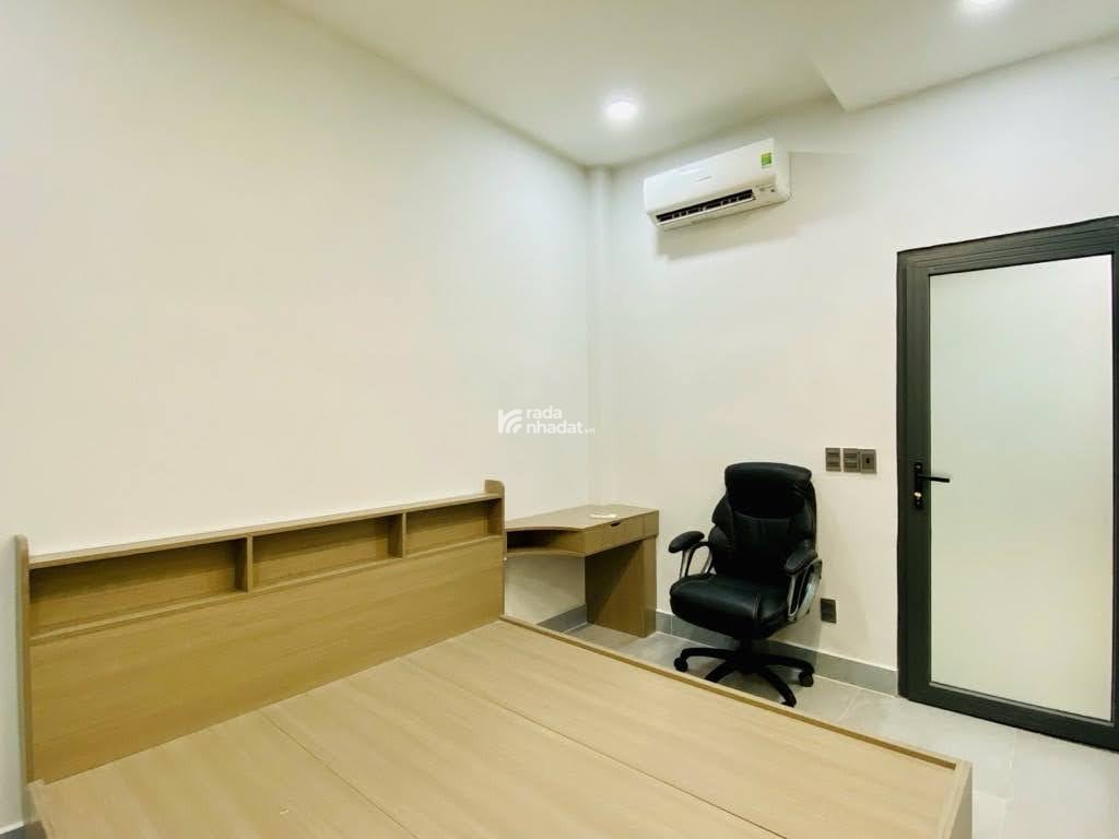 Bán nhà Nguyễn Văn Nghi gần chợ Gò Vấp, ngang 5.5m nở hậu, 3PN, nhà mới ở ngay, 6.4 tỷ tL