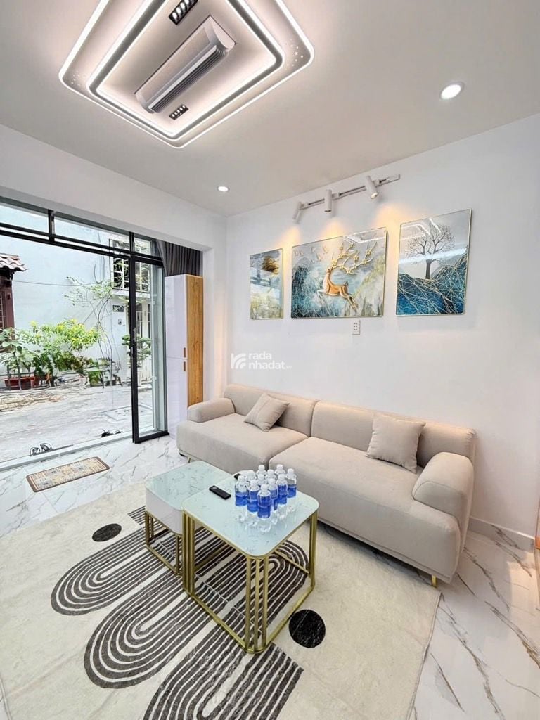 NHÀ SIÊU ĐẸP - FULL NỘI THẤT CAO CẤP - HẺM XE HƠI - GẦN GA T3