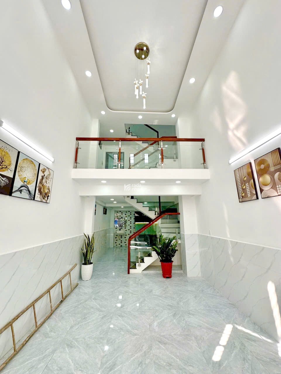 Bán nhà 2 lầu hẻm 90 Âu Dương Lân P. Chánh Hưng Quận 8