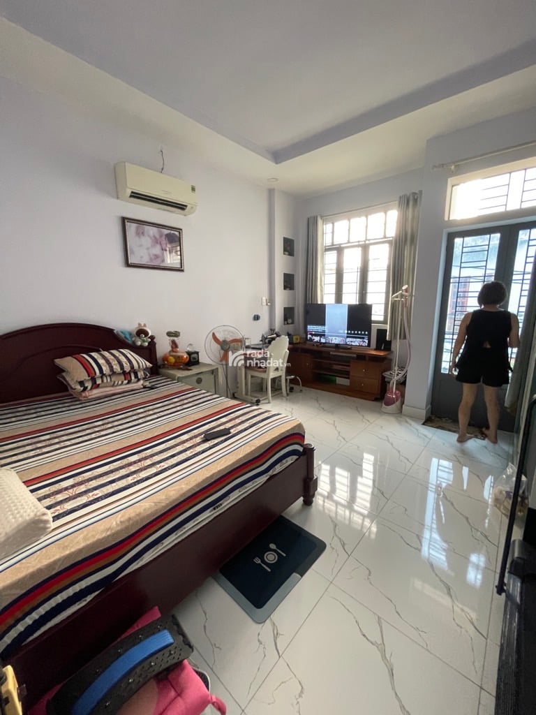 BÁN NHÀ BÌNH TÂN 4X12M HẺM XE TẢI THÔNG 50M2 3.X TỶ  