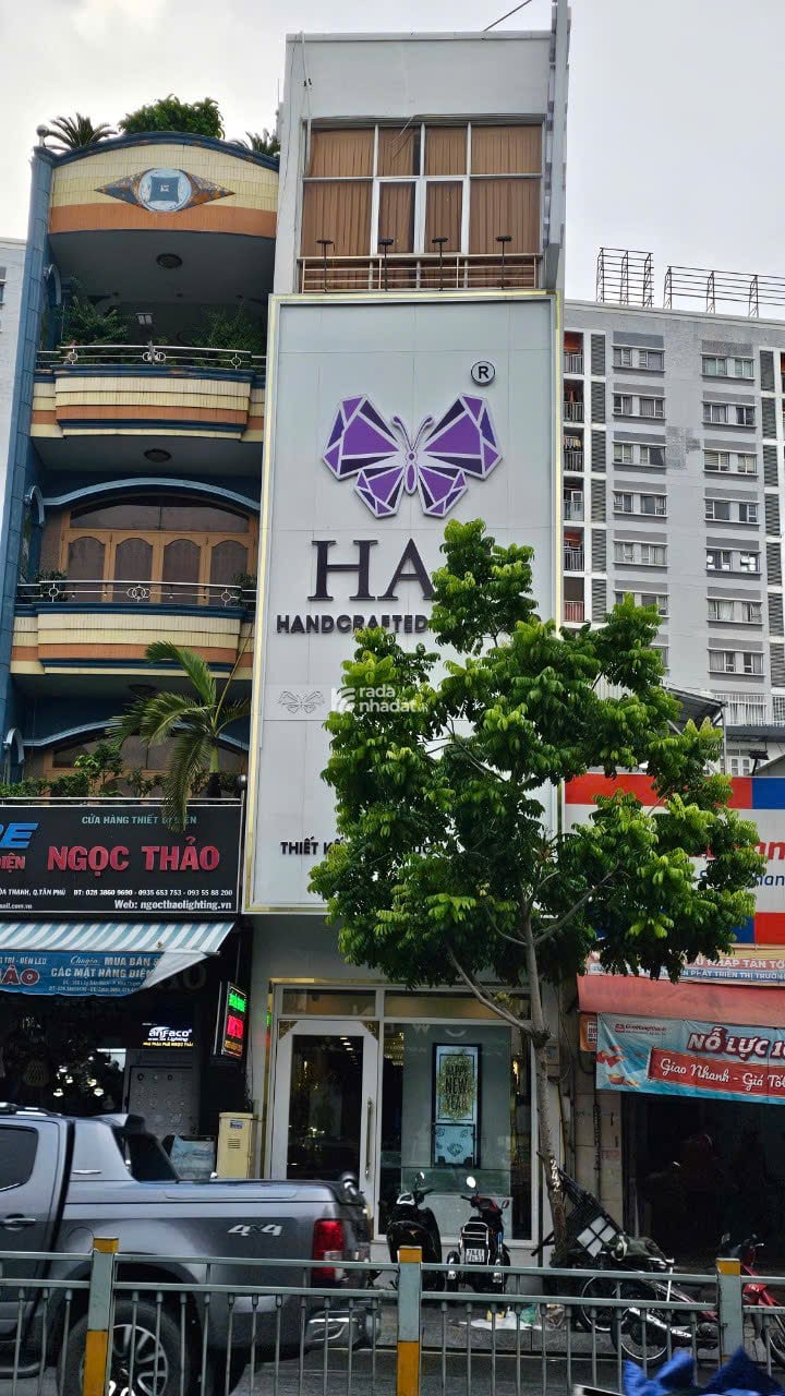 CHỈ 22,5 tỷ. NHÀ 5 TẦNG ( NỞ HẬU )MT KINH DOANH LŨY BÁN BÍCH, Q.TÂN PHÚ !