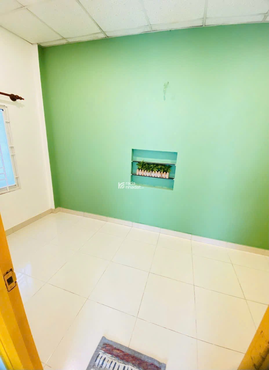 BÁN NHÀ HẺM THÔNG 2MT SÁT TRƯỜNG ĐHCÔNG THƯƠNG TPHCM, 3,95TY