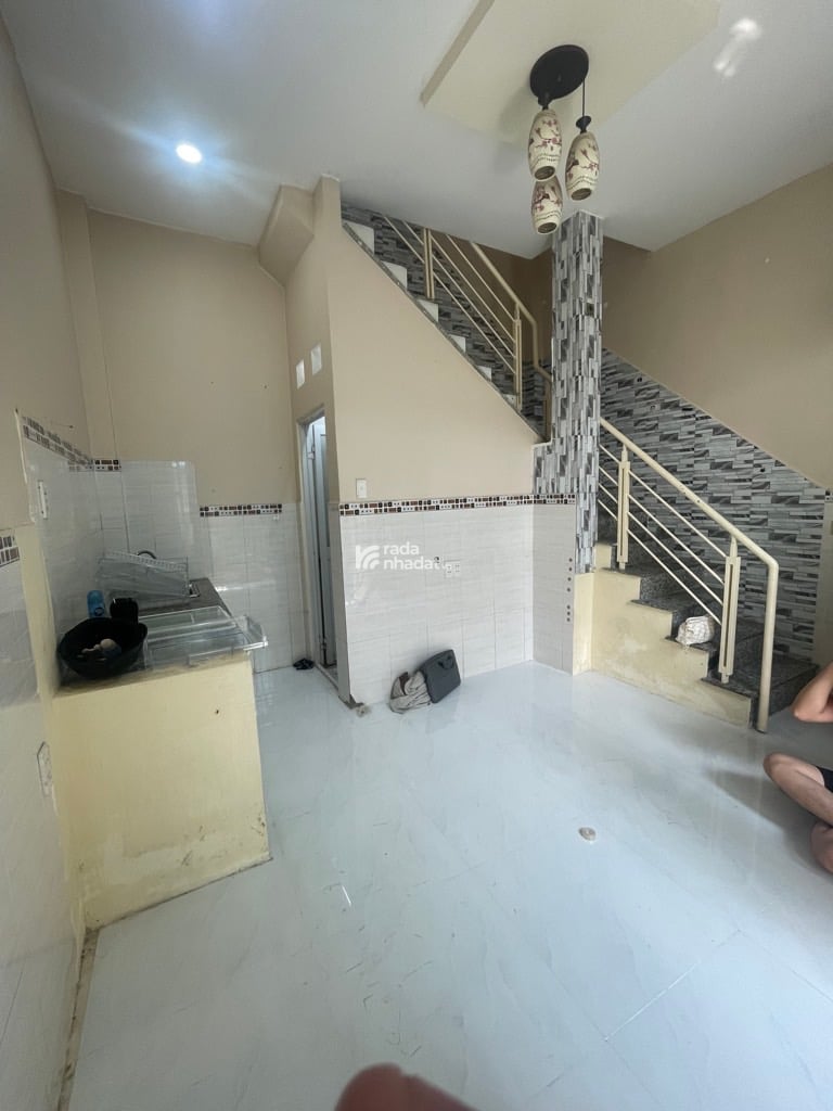 NHÀ 3 TẦNG HẺM 118 BÙI VĂN BA, P. TÂN THUẬN ĐÔNG, QUẬN 7, NGANG 4,2M, HOÀN CÔNG ĐỦ