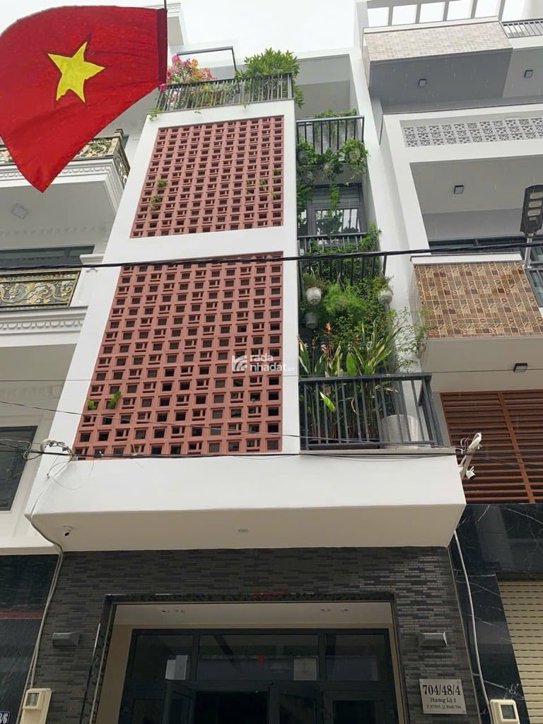 HƯƠNG LỘ 2 -HẺM NHỰA 6M - KHU PHÂN LÔ ĐỒNG BỘ CAO CẤP -  XE HƠI NGỦ TRONG NHÀ 