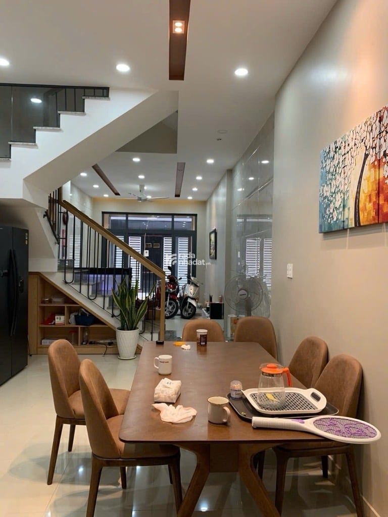 HƯƠNG LỘ 2 -HẺM NHỰA 6M - KHU PHÂN LÔ ĐỒNG BỘ CAO CẤP -  XE HƠI NGỦ TRONG NHÀ 