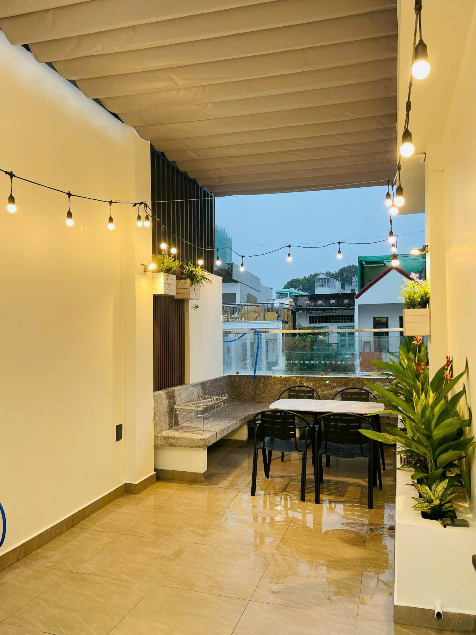 BÁN NHÀ GÓC 2MT CƯ XÁ ĐÔ THÀNH Q3 - 5 TẦNG 9 PHÒNG NGỦ - TRỐNG GIAO NGAY - CHỈ 13.5 TỶ!