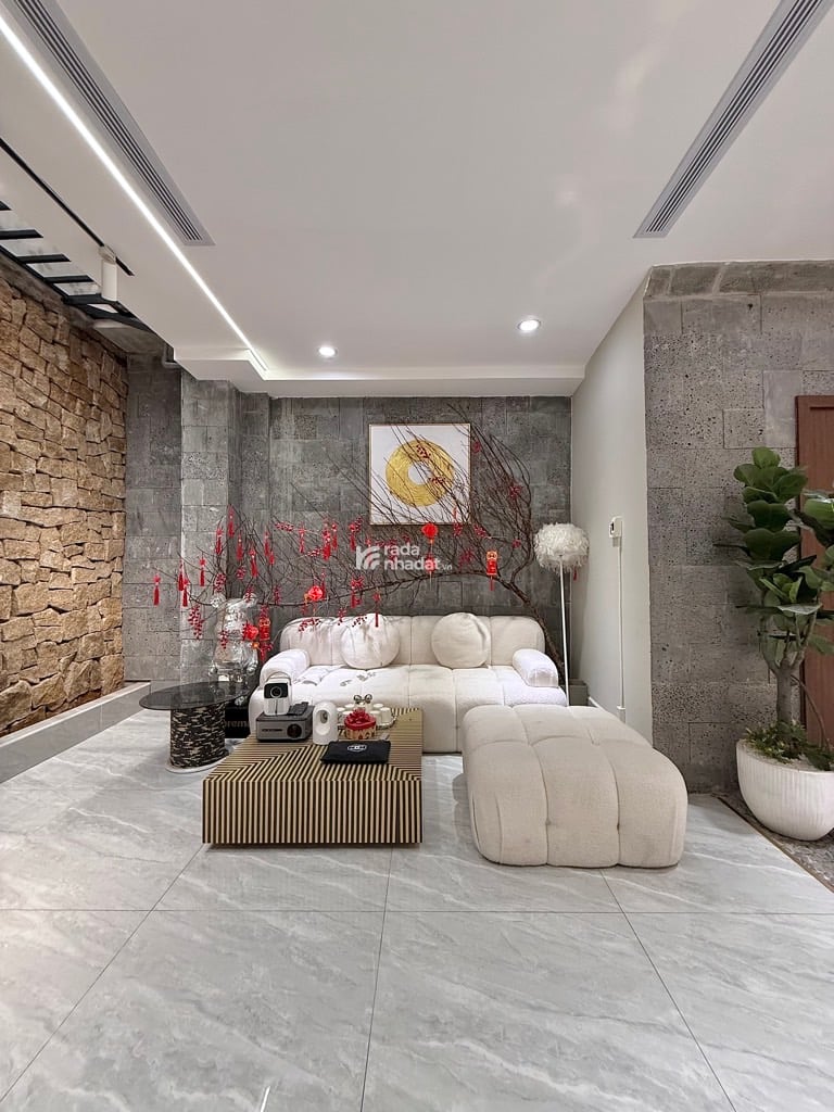 Bán Nhà Cực Phẩm Lô Gốc ,Thống Nhất, Gò Vấp,6 Tầng, Giá Chỉ 14.9 tỷ 