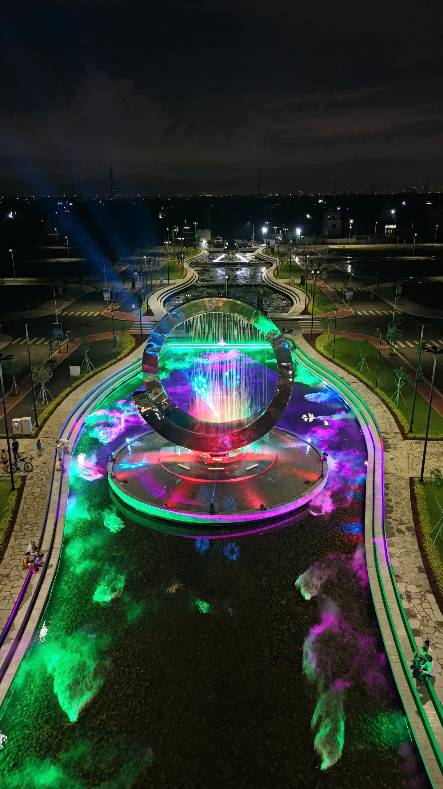 CÂU CHUYỆN VỀ MỘT QUYẾT ĐỊNH ĐẦU TƯ DỰ ÁN THE 826 EC