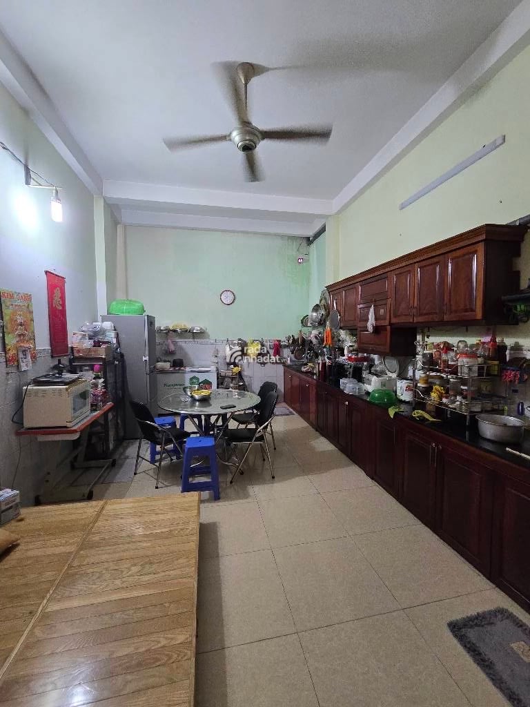 TÂN PHÚ - VƯỜN LÀI - 2 TẦNG - 40M2(4x11) - SỔ VUÔNG A4 - CHỈ NHỈNH 4 TỶ.