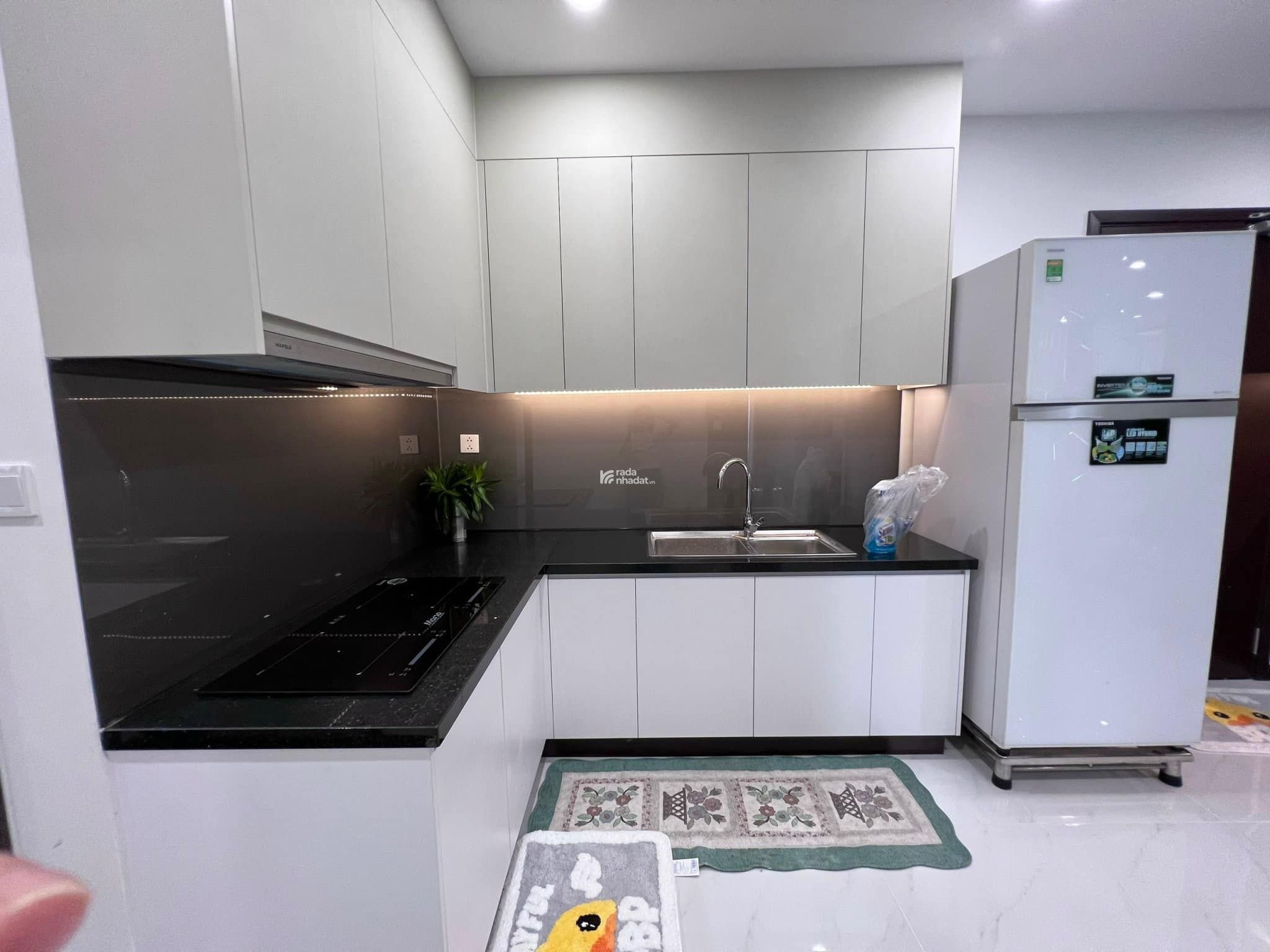 Cho thuê C SkyView 2PN 80m2 full nội thất cho thuê 9tr/tháng. nhà mới sạch sẽ