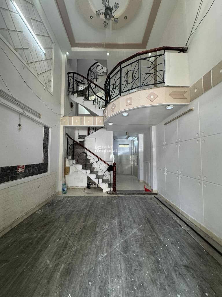 HẺM 10M - GIÁP PHAN XICH LONG- VẠN KIẾP- 5 TẦNG- NGUYỄN CÔNG HOAN- PHÚ NHUẬN-DT: 35M2- 8 TỶ 5