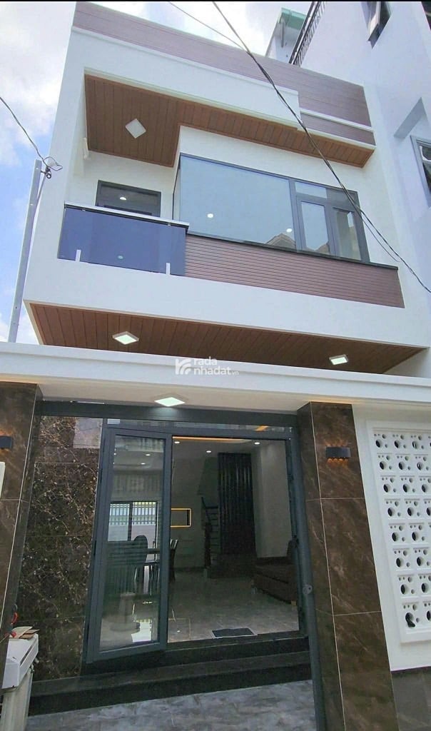 BÁN NHÀ 1 TRỆT 2 LẦU-NHÀ MỚI Ở NGAY- 100M2 - HẺM XE HƠI -P. TĂNG NHƠN PHÚ A Q9 - SHR - CHỈ 6,XTỶ TL