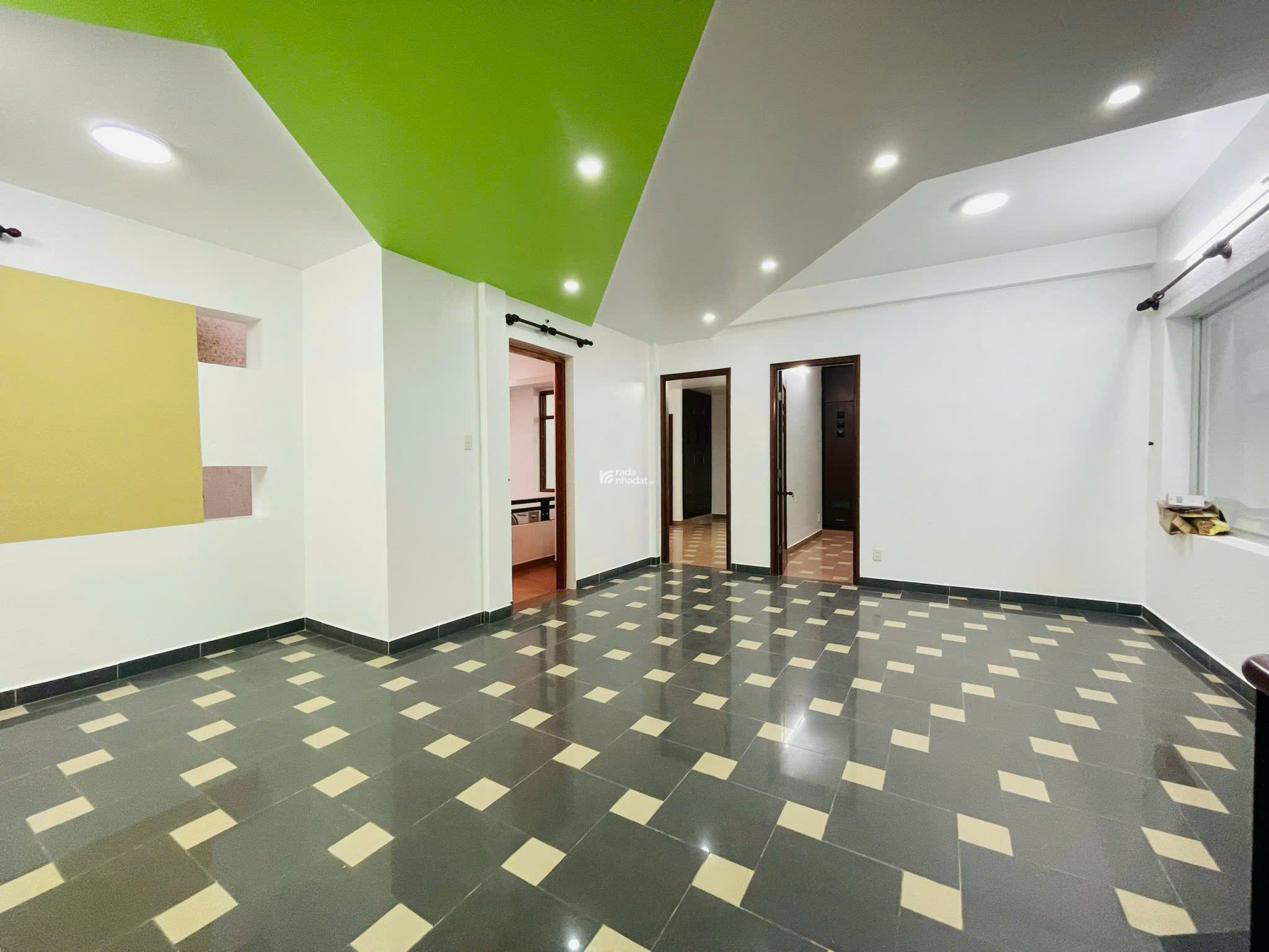 Bán villa tại đường Nguyễn An Ninh Q.Bình Thạnh dt(10x20m) giá 30 tỷ