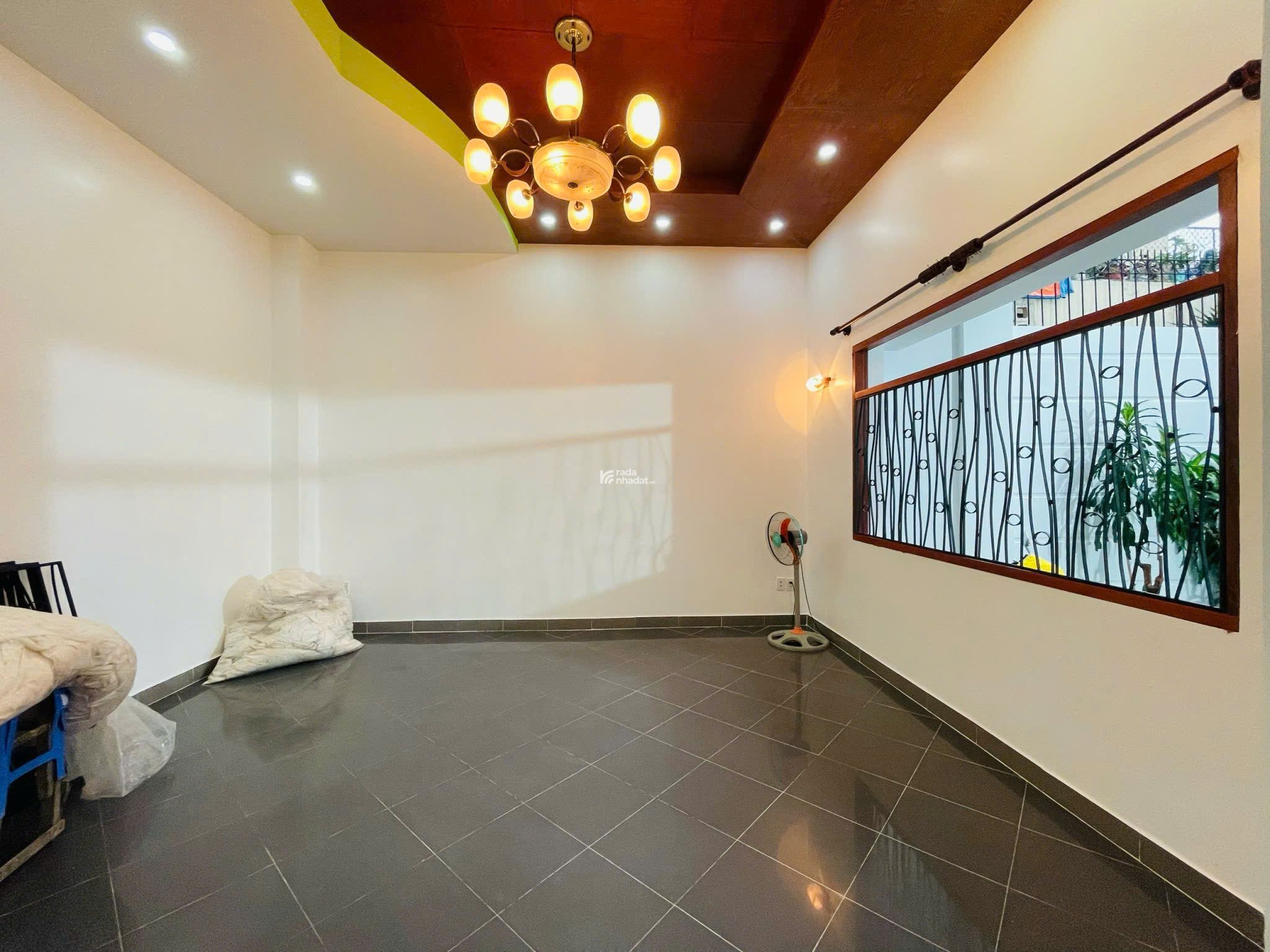 Bán villa tại đường Nguyễn An Ninh Q.Bình Thạnh dt(10x20m) giá 30 tỷ
