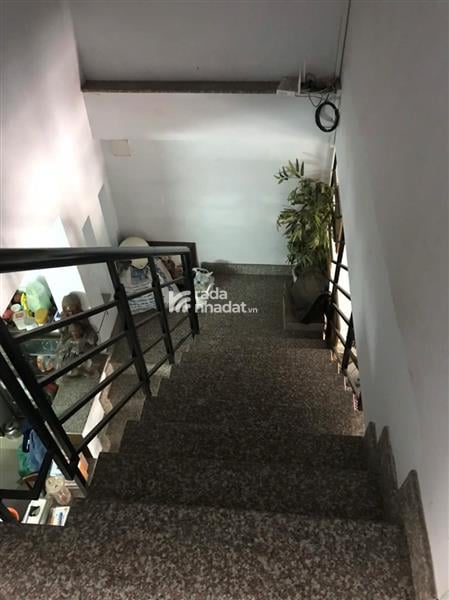 NHÀ 2 TẦNG - THIẾT KẾ ĐẸP - BÌNH TÂN GIÁP TÂN PHÚ - HẺM XE HƠI - CHỈ NHỈNH 4 TỶ 