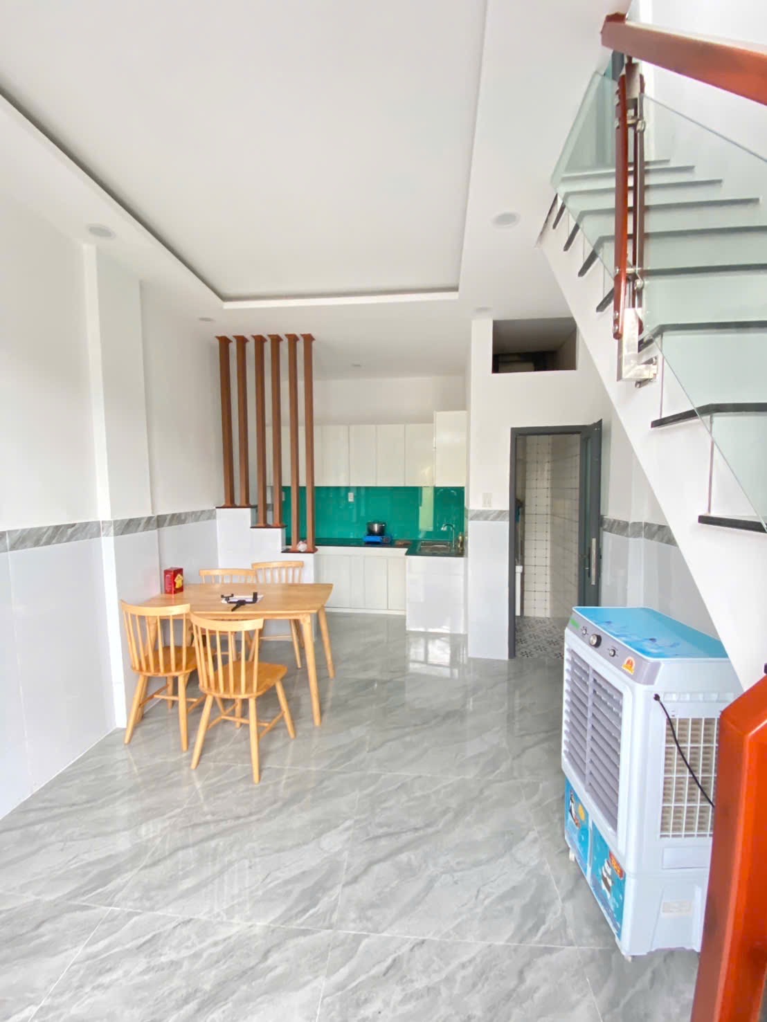 Nhà Đẹp 2 Mặt Tiền Hẻm Linh Đông – 1 Lầu 1 Trệt, Hoàn Công Đầy Đủ – Cách Phạm Văn Đồng Chỉ 200m
