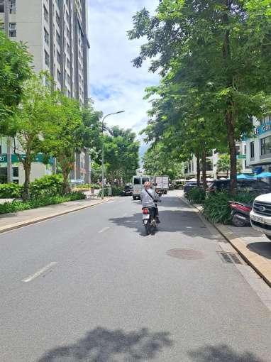 Bán Shophouse Vinhomes Gardenia mặt đường Hàm Nghi, đầy đủ nội thất