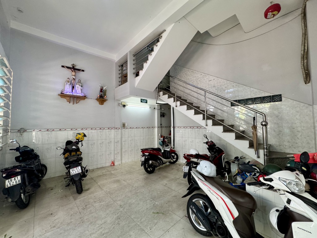 CHDV 4 TẦNG TRUNG TÂM TÂN BÌNH- GIÁP BẮC HẢI-CV LÊ THỊ RIÊNG