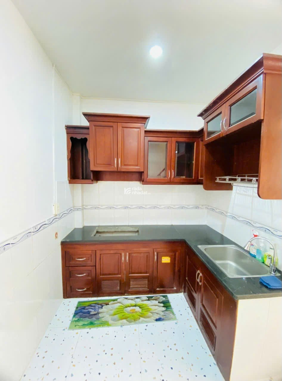 BÁN NHÀ HẺM THÔNG 2MT SÁT TRƯỜNG ĐHCÔNG THƯƠNG TPHCM, 3,95TY