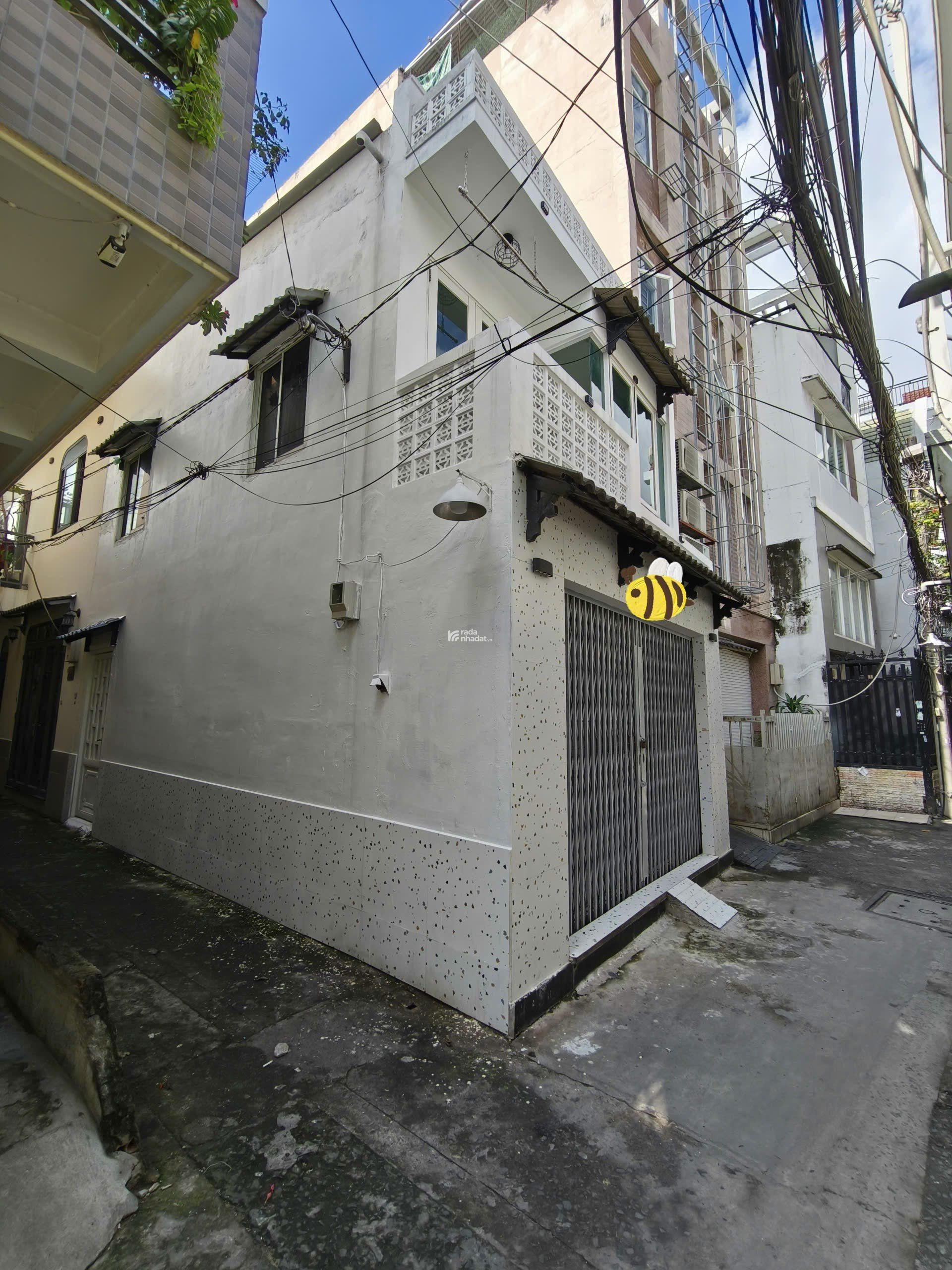 BÁN NHÀ HẺM THÔNG 2MT SÁT TRƯỜNG ĐHCÔNG THƯƠNG TPHCM, 3,95TY