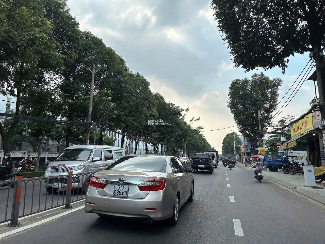 Nhà đẹp 4 lầu có hầm HXT 80m2 ngang 4m ở ngay đi bộ ra đường Quang Trung gần Emart 9.5 tỷ