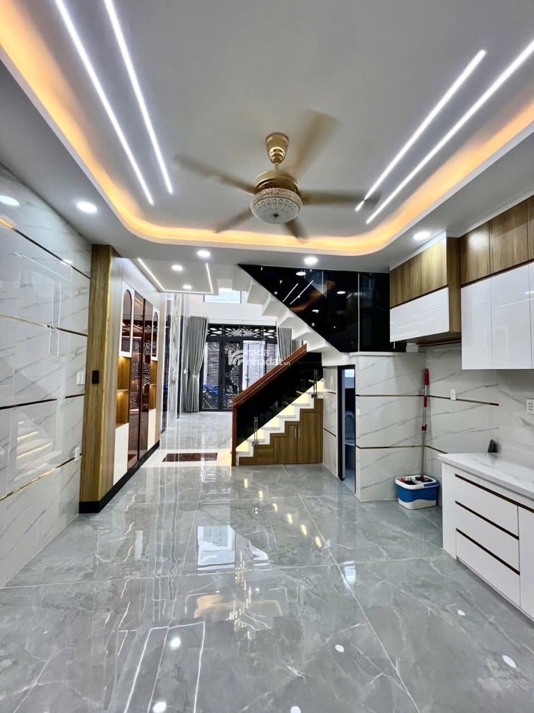 Bán nhà đường mã lò  gần khi tên lữa