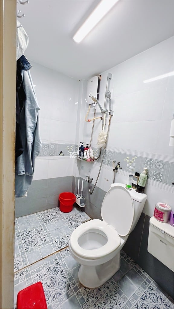 BÁN NHÀ HOÀI THANH BẾN BÌNH ĐÔNG QUẬN 8 42M2 3.X TỶ 5X8M SÁT MẶT TIỀN 