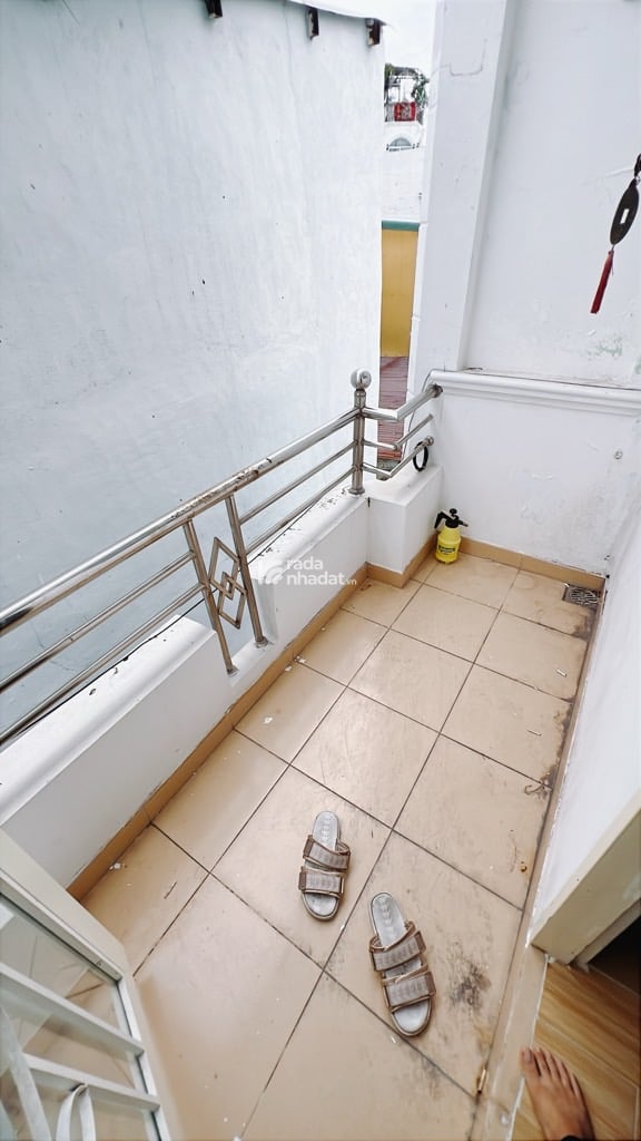 BÁN NHÀ HOÀI THANH BẾN BÌNH ĐÔNG QUẬN 8 42M2 3.X TỶ 5X8M SÁT MẶT TIỀN 