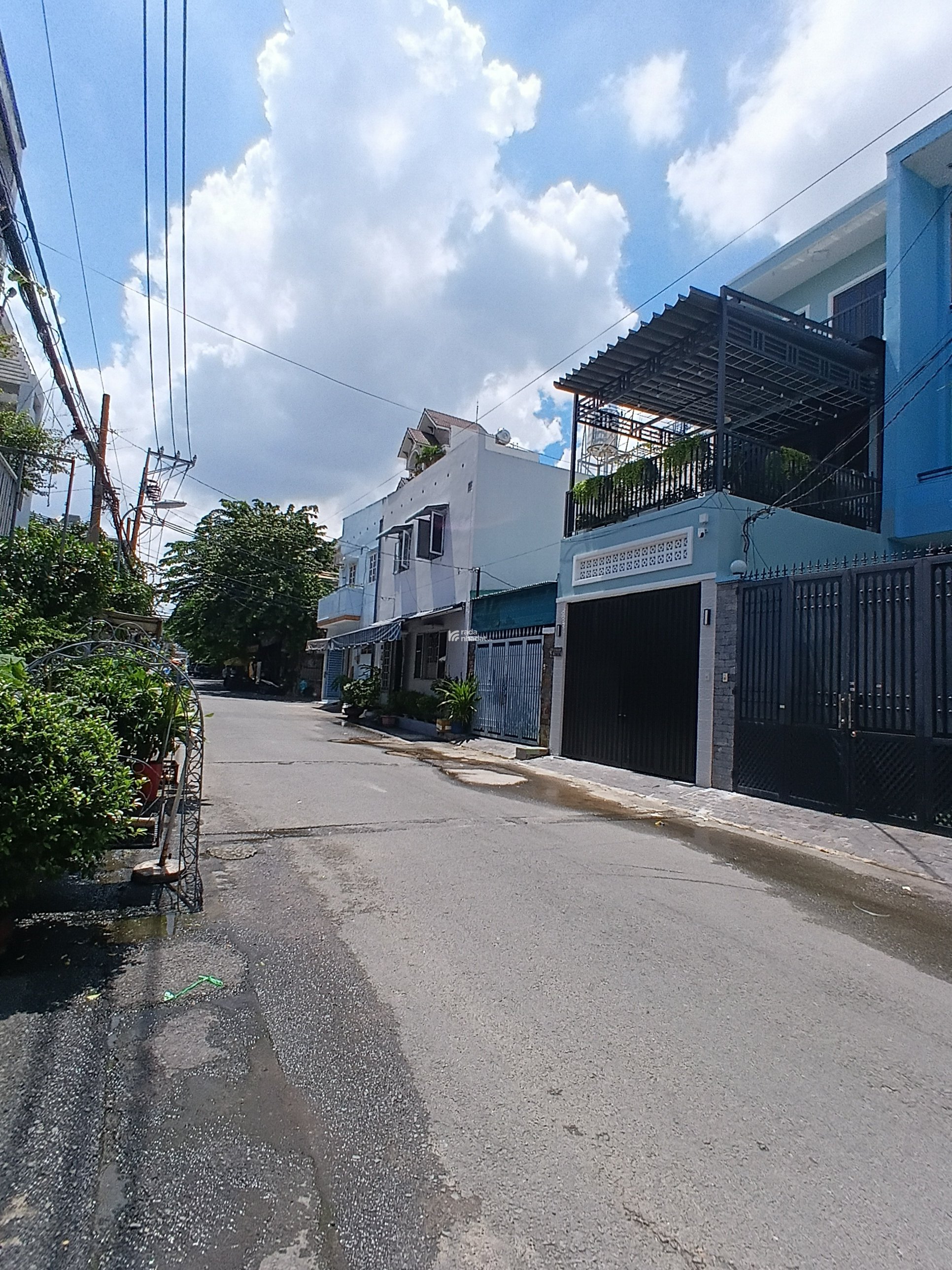 BÁN NHÀ MT HẼM XE HƠI LĐT GÒ VẤP