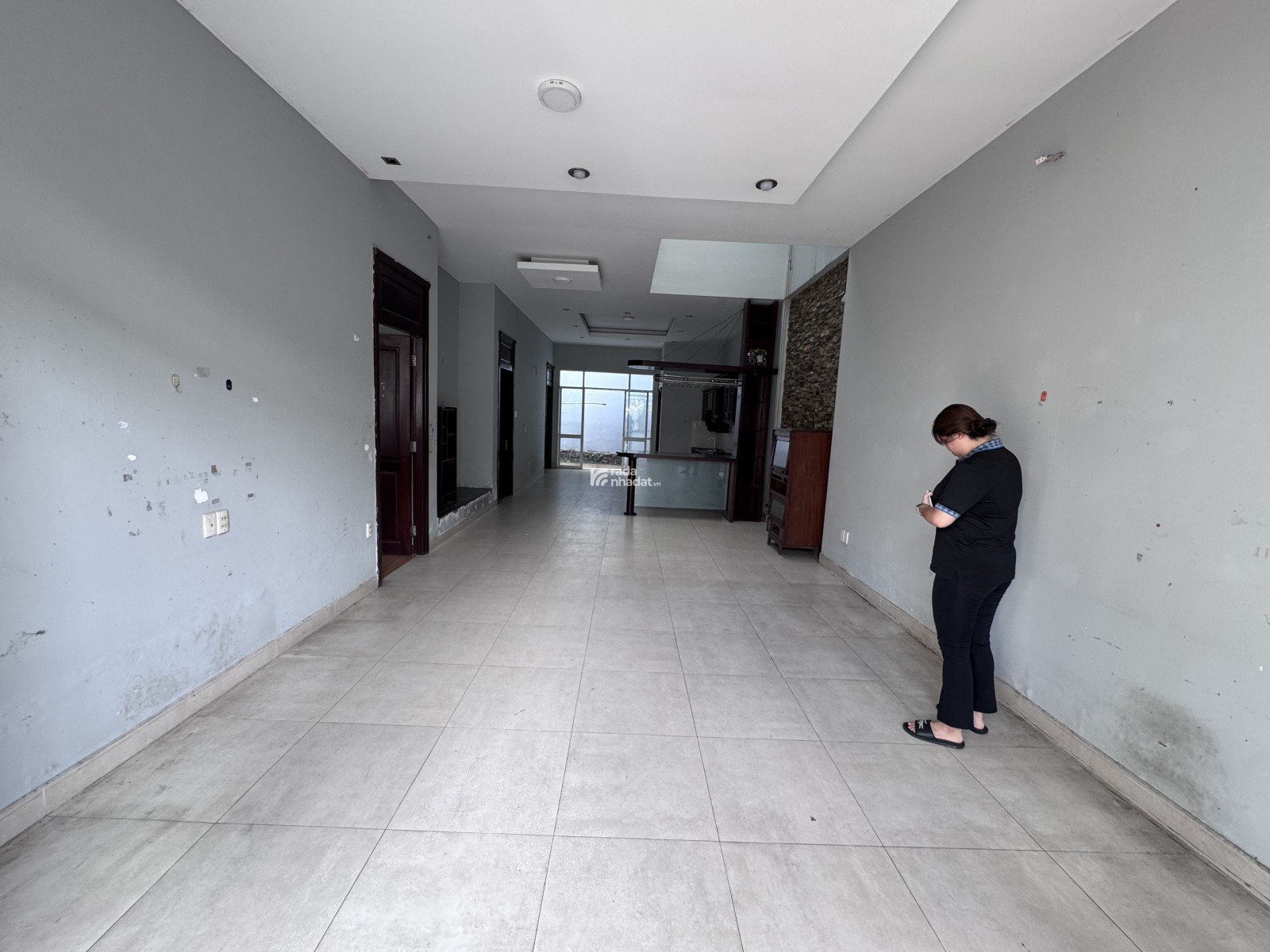 BÁN NHÀ MT HẼM XE HƠI LĐT GÒ VẤP