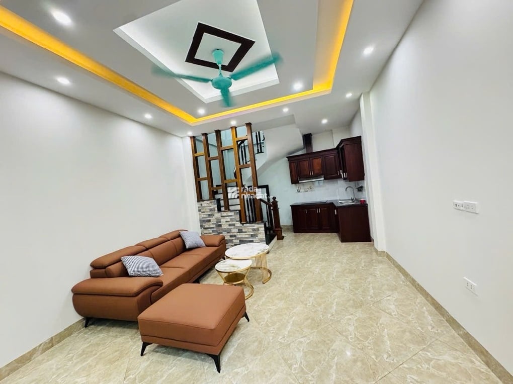 TRẦN CUNG - NHÀ ĐẸP - 2 THOÁNG - SỔ VUÔNG - MẶT TIỀN 4M - 5 TẦNG - HƠN 7 TỶ