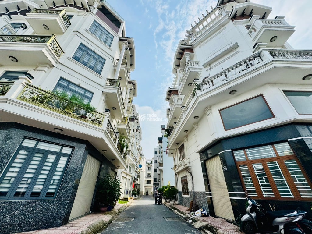 GIẢM SỐC 500TR NHÀ MỚI ĐẸP (5x11M) LÔ GÓC 2 MẶT THOÁNG 5 TẦNG Ở NGAY CHỈ 7.69 TỶ