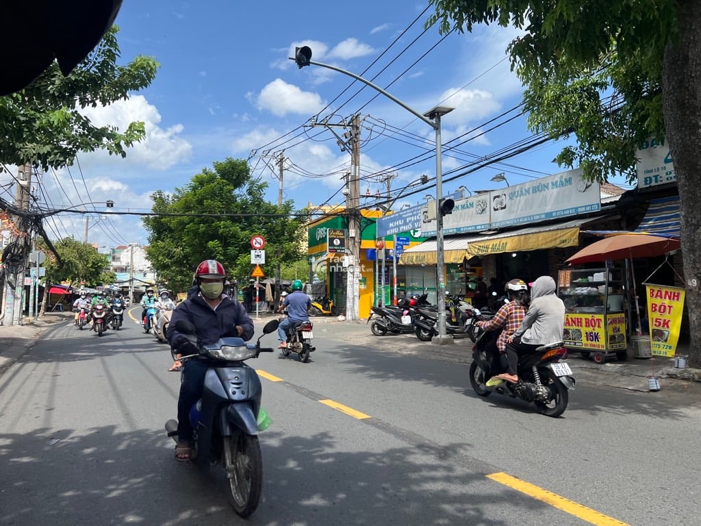 HÀNG HIẾM – NHÀ NGAY KHU TÊN LỬA - 5.1x20M CHỈ 8.5 TỶ TL