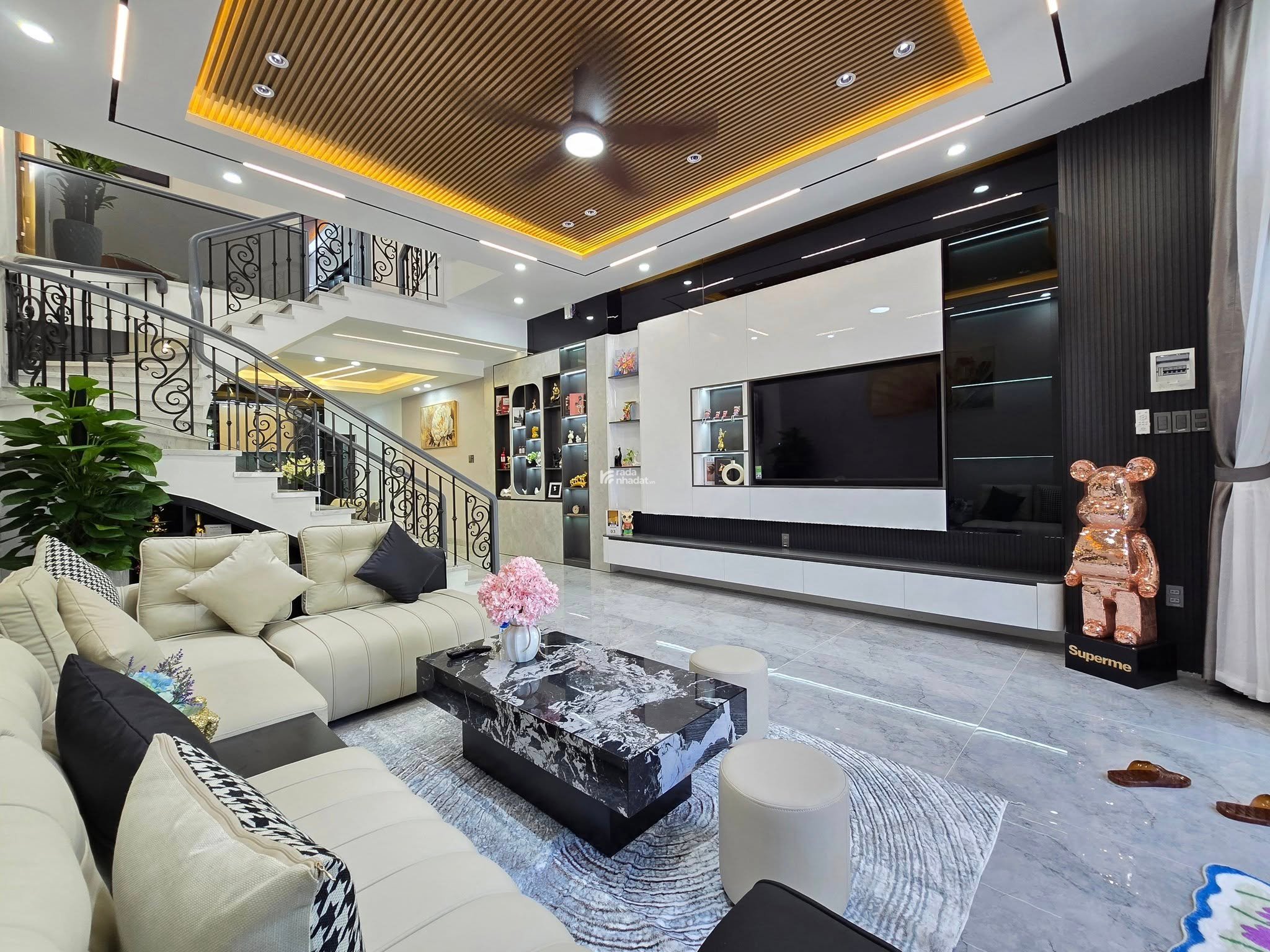 Bán Nhà Phố Đẹp Tại Thủ Dầu Một Vị Trí Đẹp Giá Tốt - Sổ Hồng Riêng