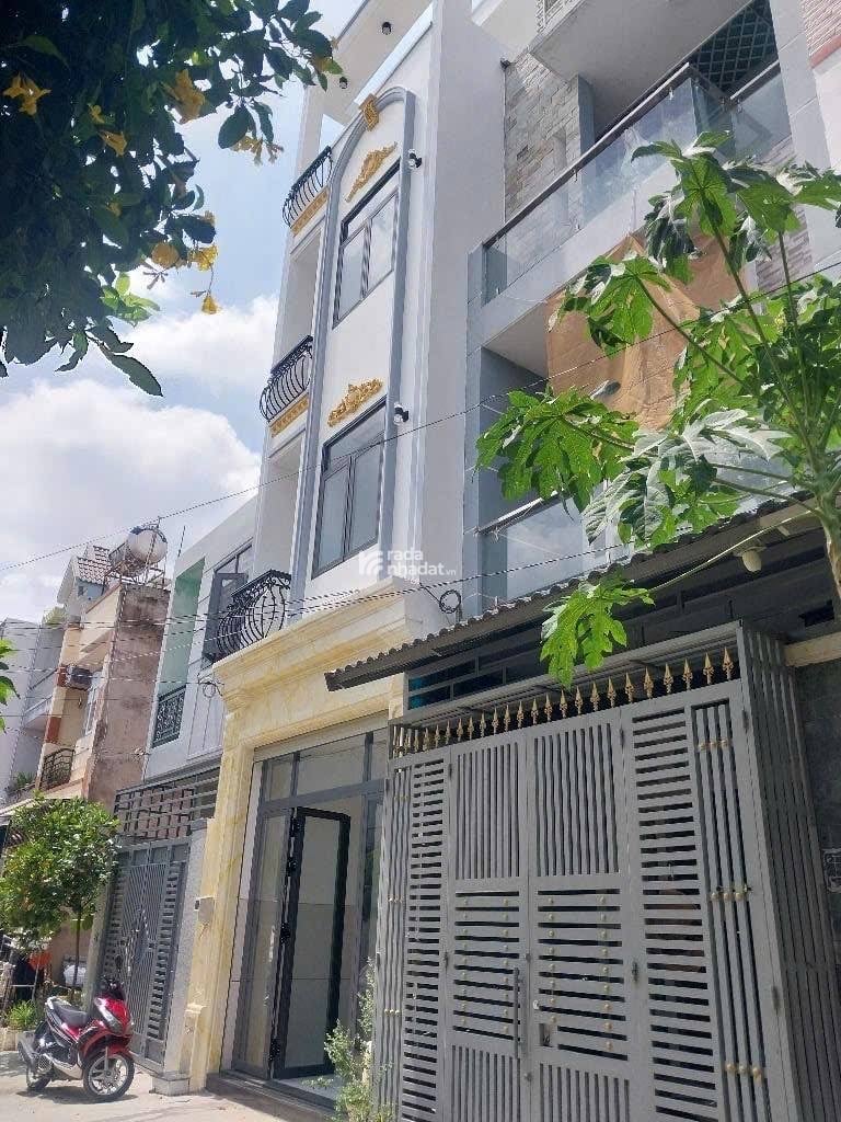 bán nhà gần lê trọng tấn bình hưng hoà B