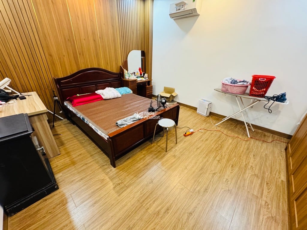 BÁN NHÀ BÌNH TRỊ ĐÔNG B 75M2 4 TẦNG BTCT 4 PHÒNG NGỦ 6.75 TỶ NỞ HẬU TÀI LỘC GẦN AEON MALL TÊN LỬA 