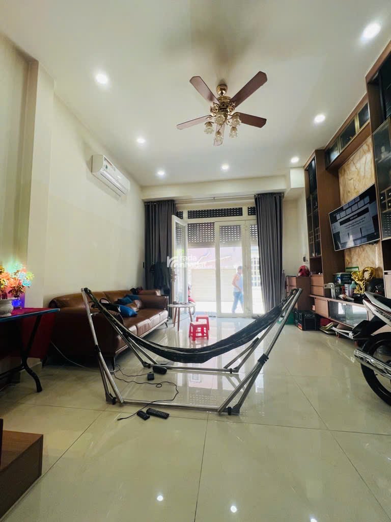 68m2 - Giá 8.7 tỷ - Ngang 5m - Căn góc HXH Võ Thị Nhờ khu Nam Long, Q7
