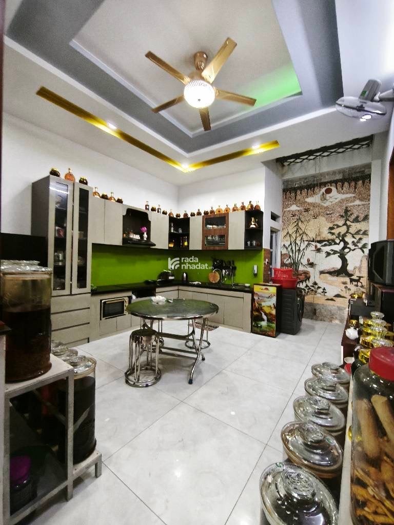 NHÀ PHỐ MỚI XÂY  THIẾT KẾ HIỆN ĐẠI 1 TRÊT 3 LẦU ĐƯỜNG LÊ THỊ RIÊNG P  THỚI AN -QUẬN12