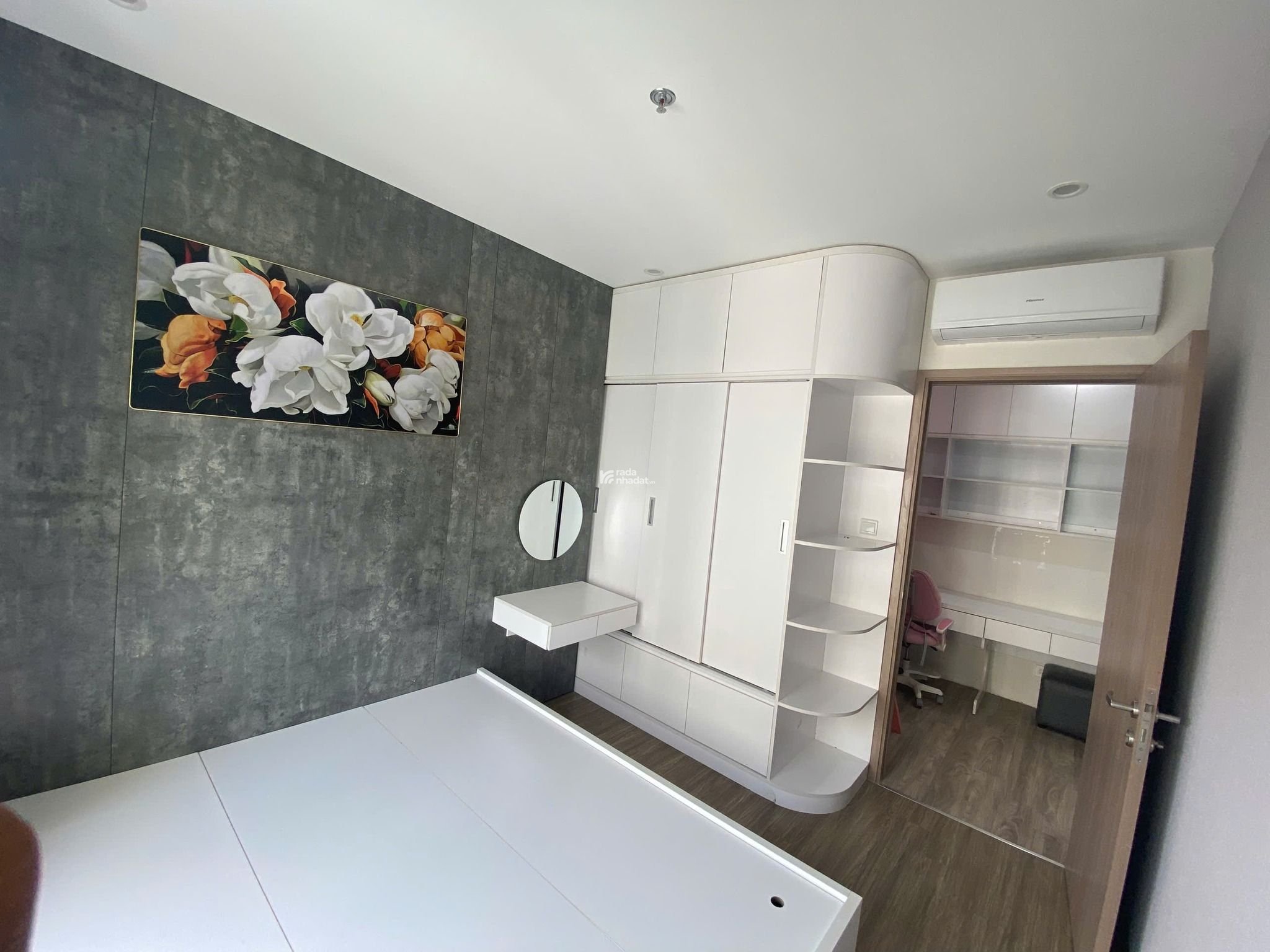 Chính chủ cho thuê căn hộ studio 32m2 full nội thất cao cấp từ 6,5 tr/th Vinhomes Smart City